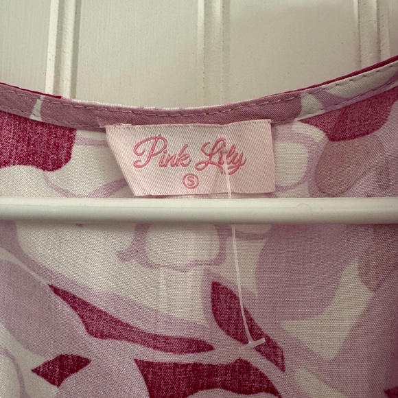 Pink Lily Multicolored Maxi Dress with Plunge Neckline and Bishop Sleeves - Picture 2 of 3